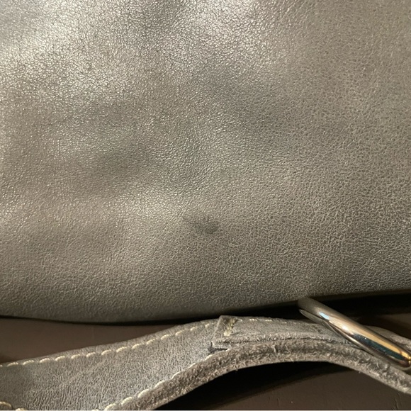 ROOTS LEATHER CROSSBODY PURSE - Picture 2 of 6